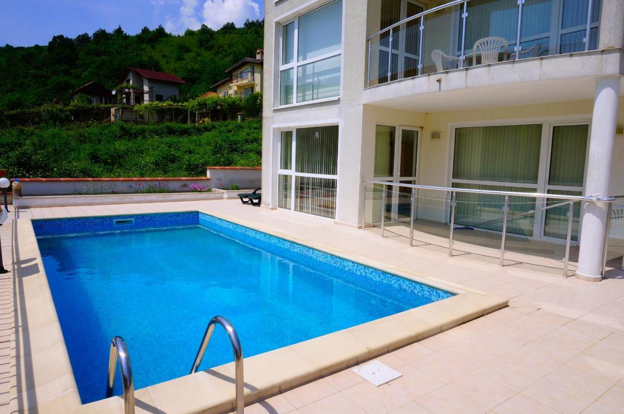 Апартамент Серена - Apartment Serena - Balchik Villa Zone Dış mekan fotoğraf