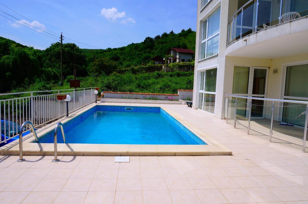 Апартамент Серена - Apartment Serena - Balchik Villa Zone Dış mekan fotoğraf